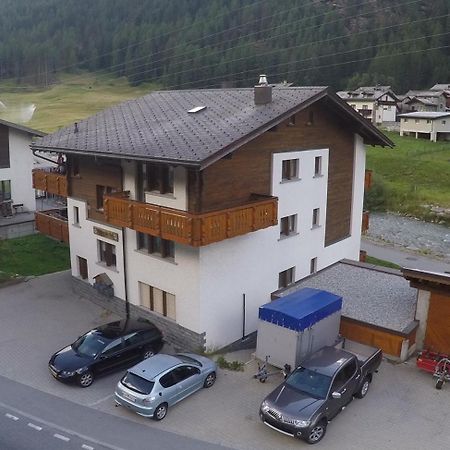 Ferienwohnung Silberdistel, Saastalstrasse 178 ภายนอก รูปภาพ
