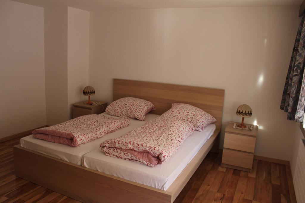 Ferienwohnung Silberdistel, Saastalstrasse 178 ห้อง รูปภาพ