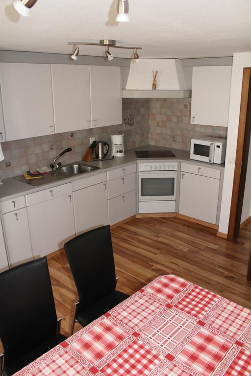Ferienwohnung Silberdistel, Saastalstrasse 178 ห้อง รูปภาพ