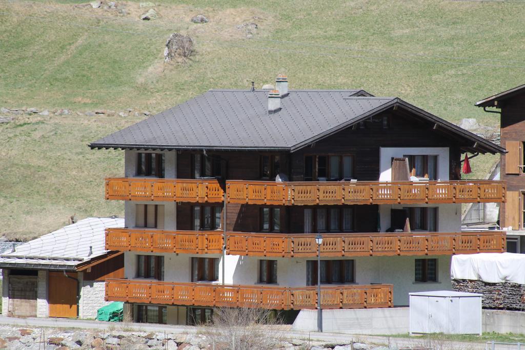 Ferienwohnung Silberdistel, Saastalstrasse 178 ภายนอก รูปภาพ